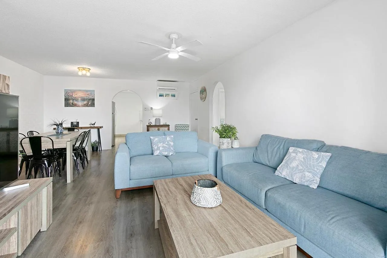 Apartment Beachwood At Margate Beach Redcliffe